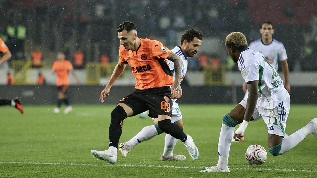 Çorum FK, Çaykur Rizespor karşısında geri dönüşle kazandı