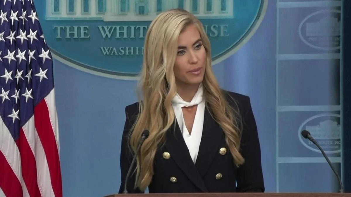 Trump'ın yeni sözcüsü 5 gün görevde kaldı: Avukat değilmiş