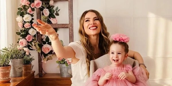 Fatoş Seğmen’in kızı Alya Erdoğan hayatını kaybetti