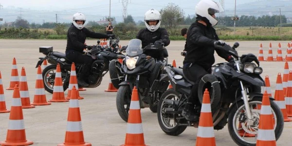 Samsun’da 6 ilden 16 motorize sağlık ekibine sürüş eğitimi