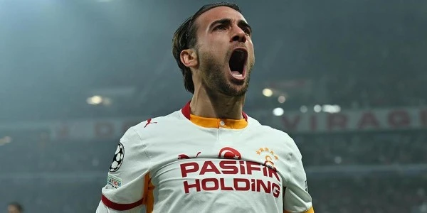 Yunus Akgün'den Lille zaferi sonrası takım arkadaşlarına övgü