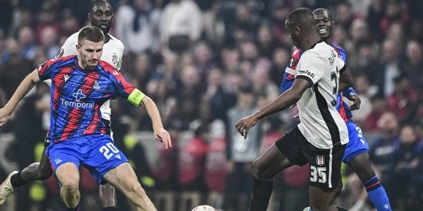 Beşiktaş, Crystal Palace karşısında sahadan 2-2 beraberlikle ayrıldı