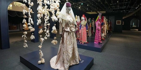 Osmanlı ve Anadolu’nun çeyiz mirası Abu Dabi’de tanıtıldı