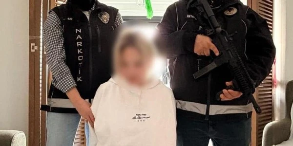 Sarıyer'de uluslararası aranan iki şüpheli gözaltına alındı