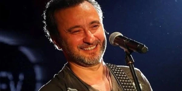 Şarkıcı Nev 57 yaşında hayatını kaybetti: Menajeri duyurdu
