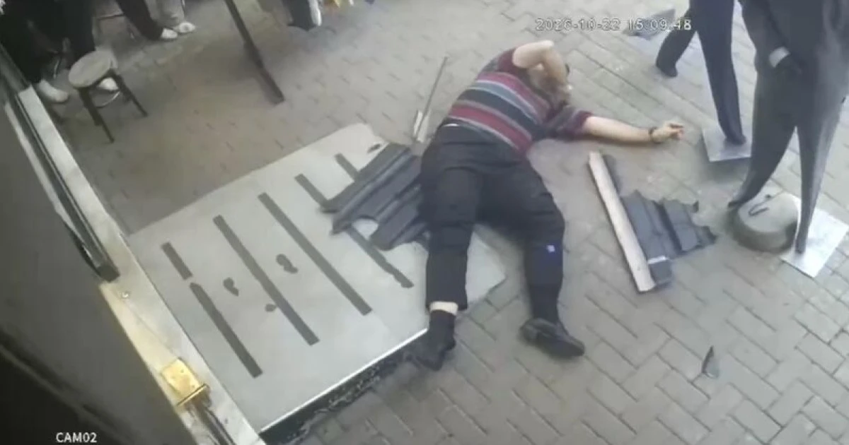 Bursa’da yavru kediyi kurtarmak isterken 3’üncü kattan düştü