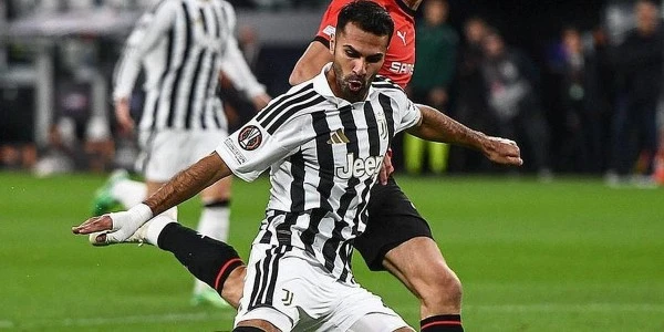 Juventus'ta Zeki Çelik sakatlandı: Sol arka adalesinde hasar