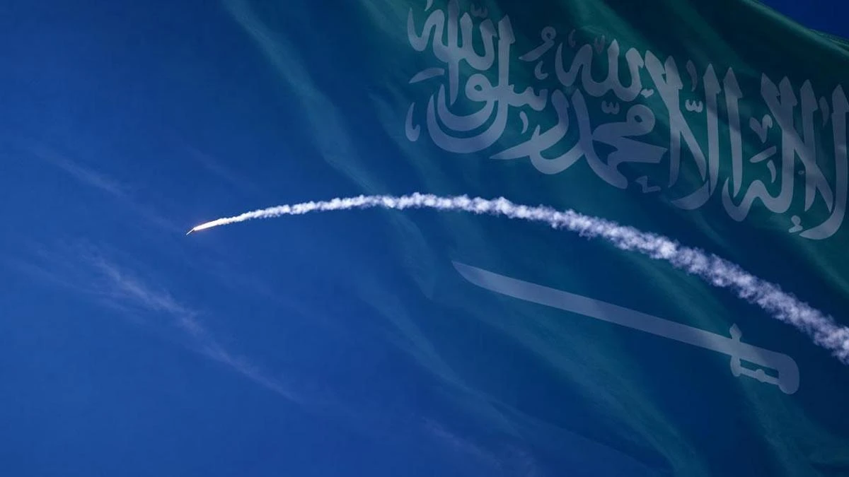 Suudi Arabistan: Mekke ve Medine’ye yönelen füzeler vuruldu