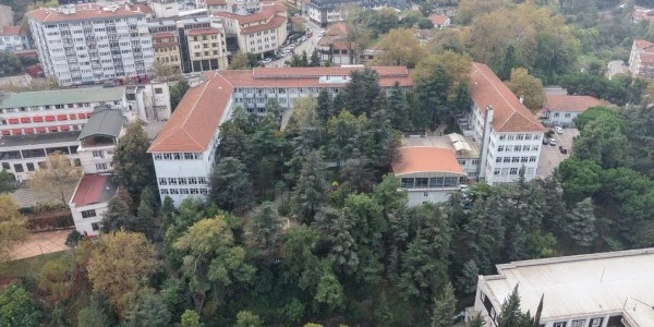 Bursa'da fizik tedavi hastanesinin taşınması tartışma yarattı