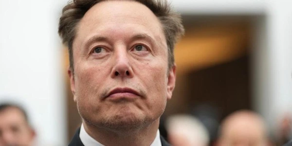 Musk'tan Starlink uyarısı: Kapatılırsa Ukrayna cephesi çöker