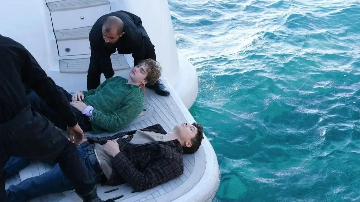 Daha 17’de 22. Bölüm: Teoman ve Aras’ın Hayatı Tehlikede