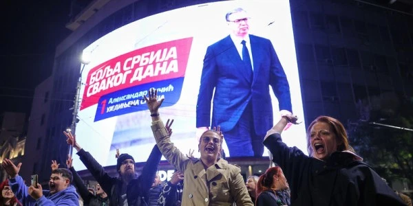 Sırbistan’da 12 yıllık Vučić dönemi seçim yenilgisiyle sona erdi