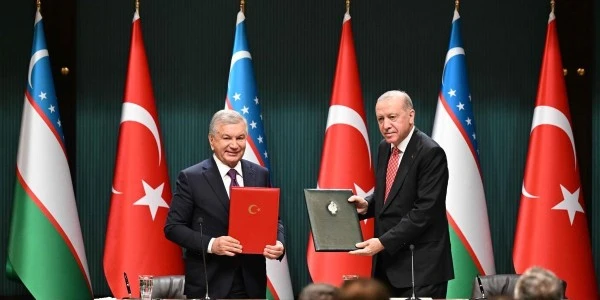 Erdoğan-Mirziyoyev görüşmesinin ardından 5 anlaşma imzalandı